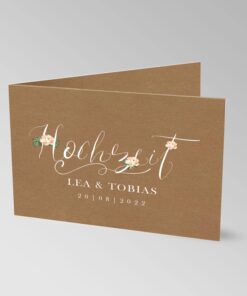 Vorderseite: Hochzeitseinladung Klappkarte | Kraftpapier vier seitig braun | weise Kalligrafie Schrift | neu 2019 | Blumen | starhochzeit